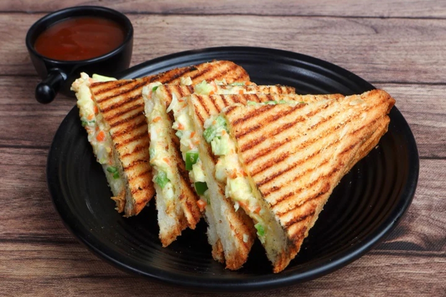 Veg Cheese Grilled Sandwich
